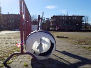 Atti di vandalismo a Buffalora: danneggiati lampioni