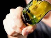 I vicini di casa non vanno d’accordo, scatta la rissa. Quattro ricoveri