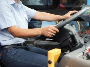 Aggressioni sui bus, sindacati in rivolta: “Avanti così accadrà qualcosa di grave”