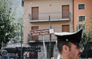 Ono San Pietro: tragedia nella casa degli orrori. Muore operaio