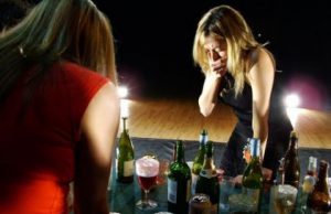 Alcool a fiumi tra minori a Corzano e Bagnolo: indagato un maggiorenne