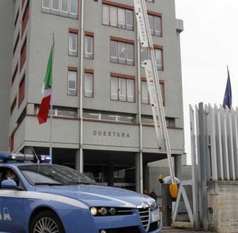 Due bar chiusi per spaccio: uno in via Milano, l’altro a Rodeno Saiano