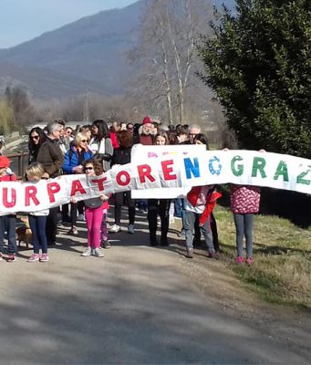 No al “maxidepuratore”, in cinquecento sfilano sulla Gavardina
