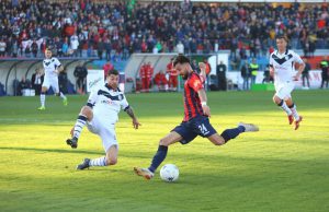 Estasi biancoazzurra: Bisoli al 94′ manda in paradiso un pazzo Brescia