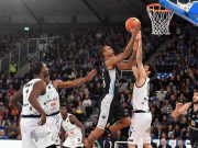 Germani Basket Brescia: il treno playoff si allontana dopo il ko con Trento