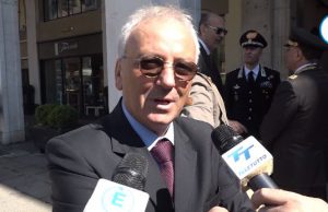 Prefetto Visconti onora i caduti in Piazza Loggia: “Sono al servizio di Brescia”