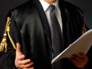 Truffa ai danni di un cliente per 700 mila euro: arrestato avvocato