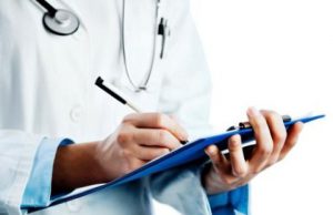 In vacanza sfruttando la legge 104: medico di Chiari nei guai