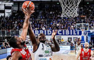 Germani Basket Brescia: vittoria con Pistoia, playoff a 2 soli punti