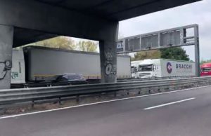 Incidente in A4: oltre 20 km di coda in direzione Milano. Traffico in tilt