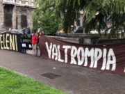 Basta Veleni in piazza”Rischio acqua contaminata alle nuove generazioni”