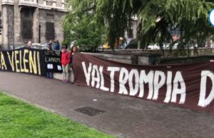 Basta Veleni in piazza”Rischio acqua contaminata alle nuove generazioni”