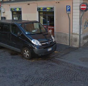 Carmine, ferito alla gola durante un litigio: è grave