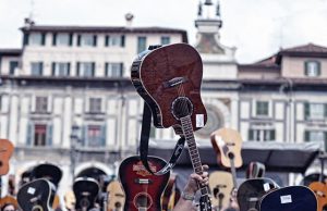 Mille Chitarre in Piazza, un successo nonostante la pioggia