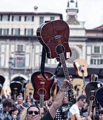 Mille Chitarre in Piazza, un successo nonostante la pioggia