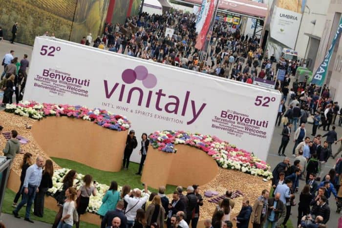 Il Coronavirus Cancella Vinitaly La 54 Edizione Si Terra Dal 18 Al 21 Aprile 21 Elivebrescia Tv