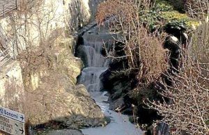Acqua nera nel Gobbia: indagini a tutto campo. attesi esami dell’Arpa