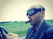 Aspettando la Mille Miglia: Joe Bastianich pronto a carico alla corsa