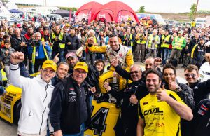 Nascar a Franciacorta: Alon Day imprendibile, Villeneuve e Caffi illuminano