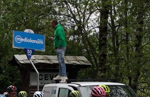 Il Giro d’Italia illumina la Provincia di Brescia: foto e video