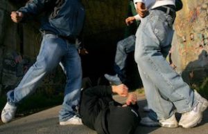 Pomeriggio di Far West a Desenzano, arrestati cinque ragazzi