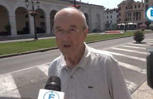 La pedonalizzazione di Piazza Arnaldo divide anche i pedoni