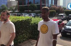 Visite mediche questa mattina per Florian Ayé