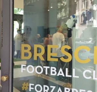 Clausole vessatorie: l’Antitrust indaga sul Brescia e sul Lecce