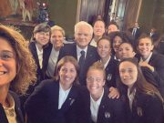 “Scusi presidente, un selfie?”: le ragazze mondiali al Quirinale da Mattarella