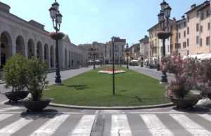 Pedonalizzazione Piazza Arnaldo, Confesercenti vuole sostegno alle attività