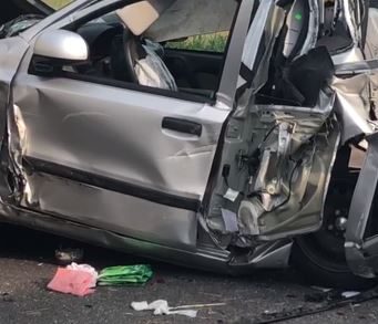 Maxi incidente Fascia d’Oro: Un ferito grave e altre nove persone coinvolte