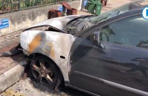 Cinque auto incendiate in via Ghislandi a Roncadelle: rabbia e tensione alle stelle