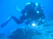 Scheletro nel Lago d’Iseo: il corpo scoperto a 80 metri in una macchina