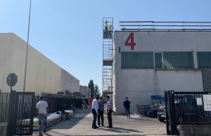 Infortunio mortale sul lavoro a Flero: cade dal tetto e muore