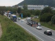 Incidente sulla Ss 45 Bis. 5 feriti, traffico in tilt