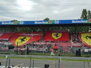 Formula 1: Leclerc davanti a tutti, Hamilton e Vettel inseguono