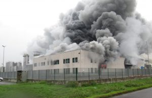 Incendio Solat, Vigili del Fuoco ancora al lavoro