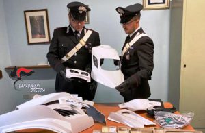 Prevalle, clonano carta di credito per acquisti online. Tre denunciati