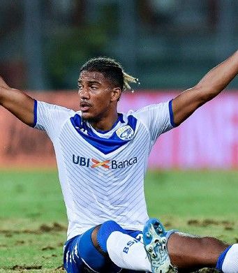 Squilli d’oltremanica per Ayè, ci sarebbe un’offerta