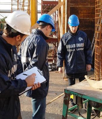 Ispettorato del Lavoro di Brescia, sanzioni di oltre 150mila euro per 10 datori di lavoro