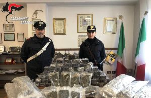 62 kg di hashish e 10kg di marijuana in un armadio, 58enne in manette