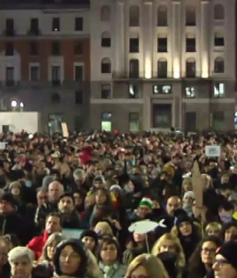 Anche a Brescia tornano le Sardine: domani l’incontro