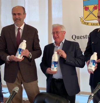 “Chiamateci Sempre”, Polizia e Centrale del Latte contro le truffe agli anziani