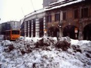 35 anni fa la grande nevicata, Brescia paralizzata per quattro giorni