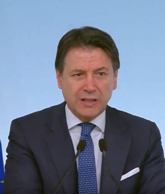Coronavirus, atteso entro sera il Decreto del Governo di 15-20 miliardi per aiuti e rinvii delle scadenze
