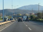 Coronavirus, solo a Brescia il contagio non decresce. Perché? Forse perché siamo ancora così?