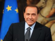 Berlusconi dona 10 milioni di euro a Regione Lombardia