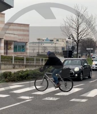 Coronavirus, non abbiamo capito niente, c’è ancora troppa gente in giro. Tranne i controlli