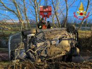 Ghedi, si ribaltano con l’auto, 4 ragazzi trasportati in codice giallo al Civile, Montichiari e Manerbio