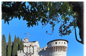 Coronavirus: chiuso il castello